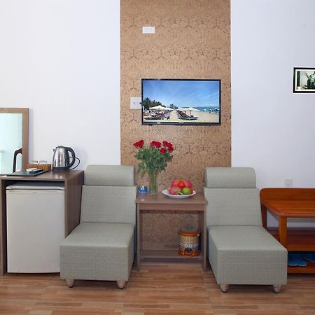 Hotel Glory Dragon Nha Trang Exterior foto